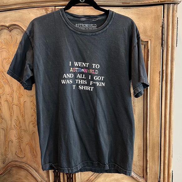 I Went To Astroworld T Shirt - Picture 1 of 3